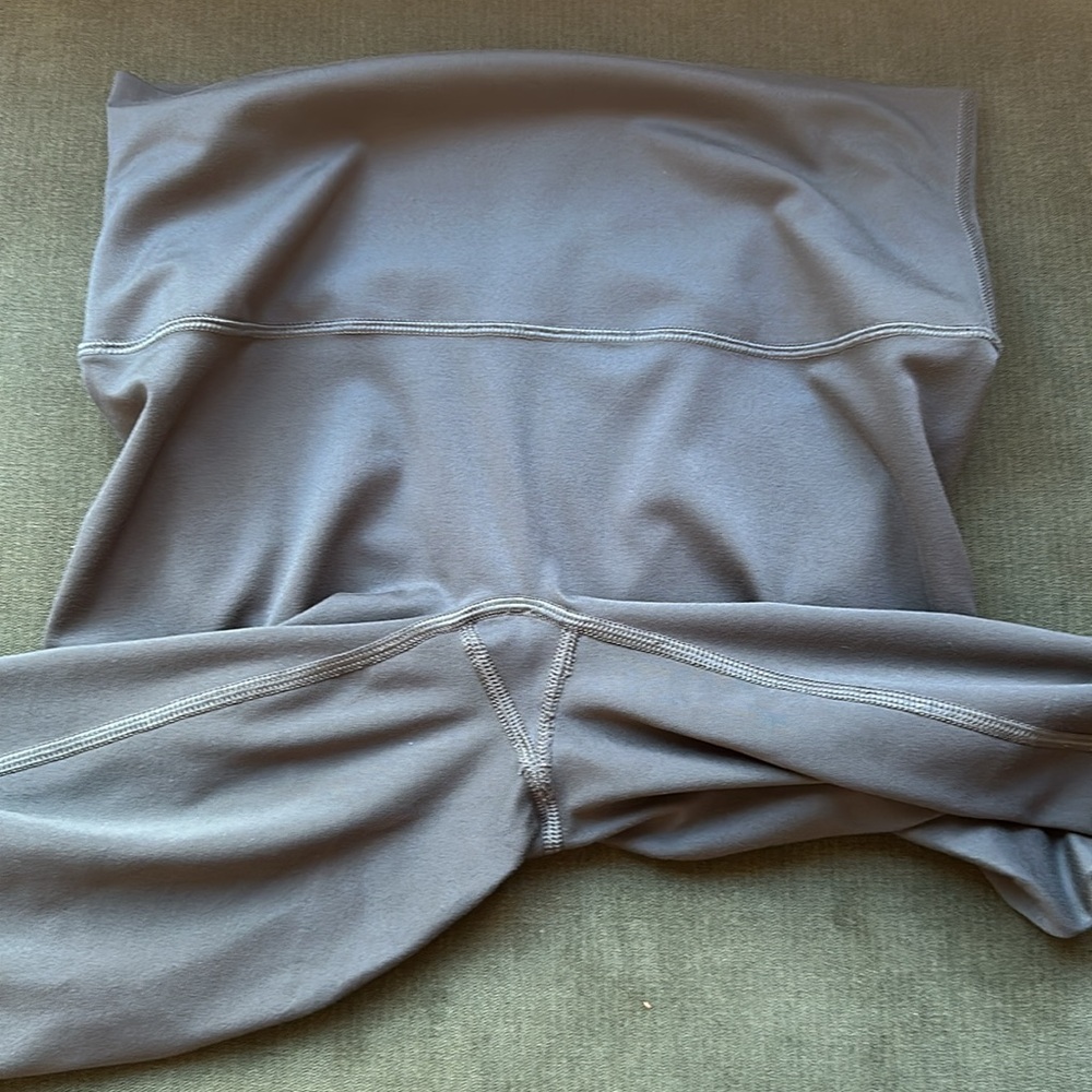 SPANX 7/8 Soft and Smooth - Picture 3 of 9